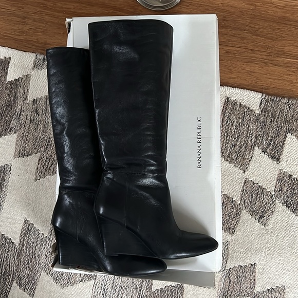 BANANA REPUBLIC Tegan Boots - Picture 1 of 11